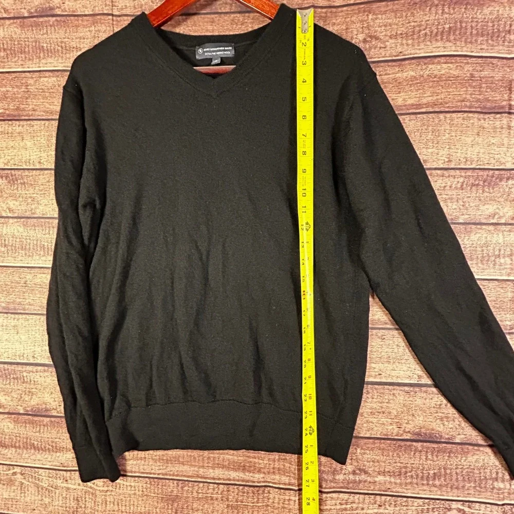 Hart Schaffner Marx Mens Black 100% Extra Fine Merino Wool V-Neck Sweater M - Picture 9 of 9